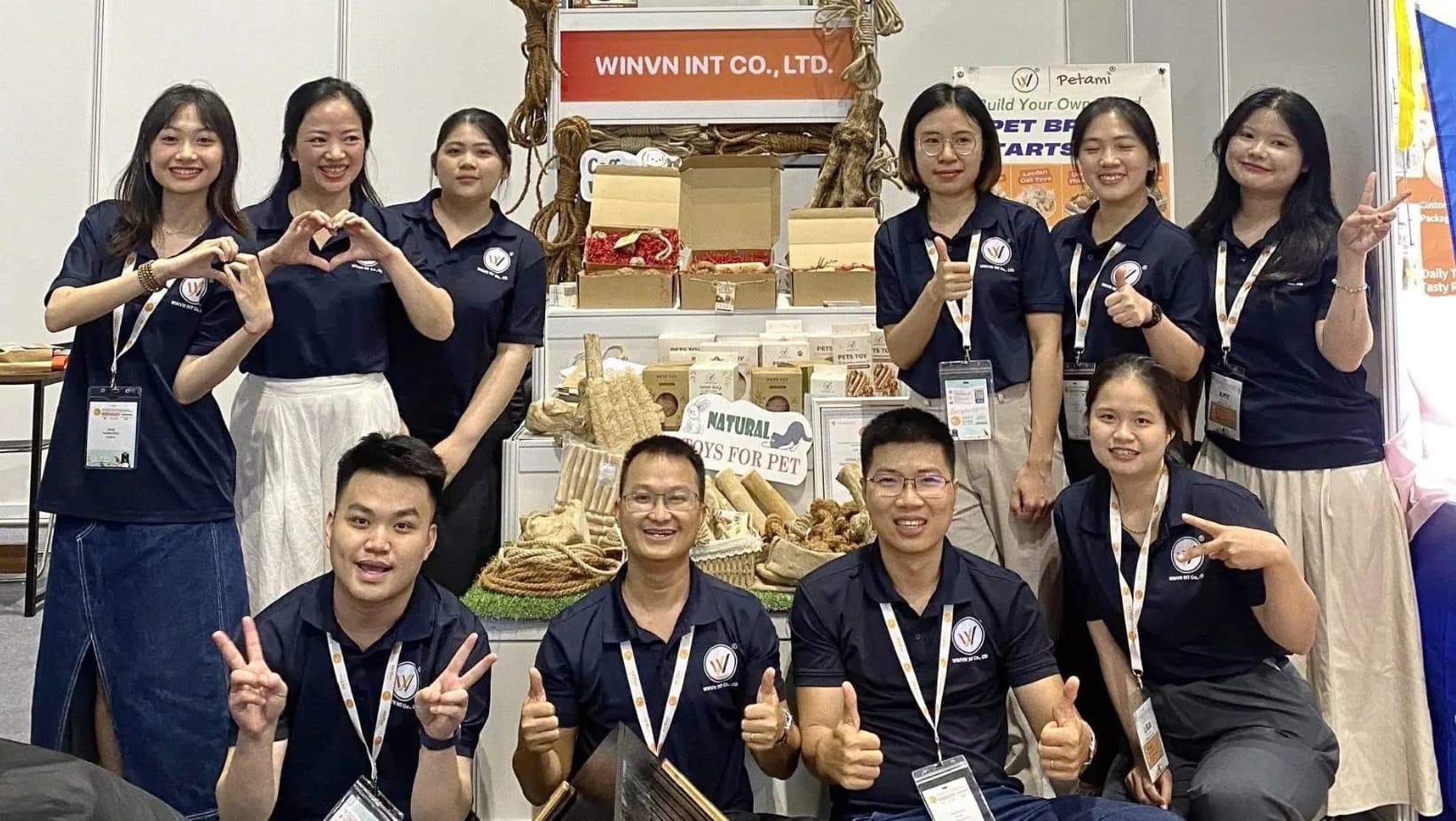 The WINVN team at an international trade show export booth